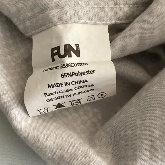 The Dark Knight Joker’s Hexagon Shirt – Halloween Costume/Fancy Dress – Size XL - Picture 7 of 7